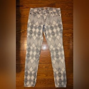 Geometric Pattern Women's Sanctuary Denim